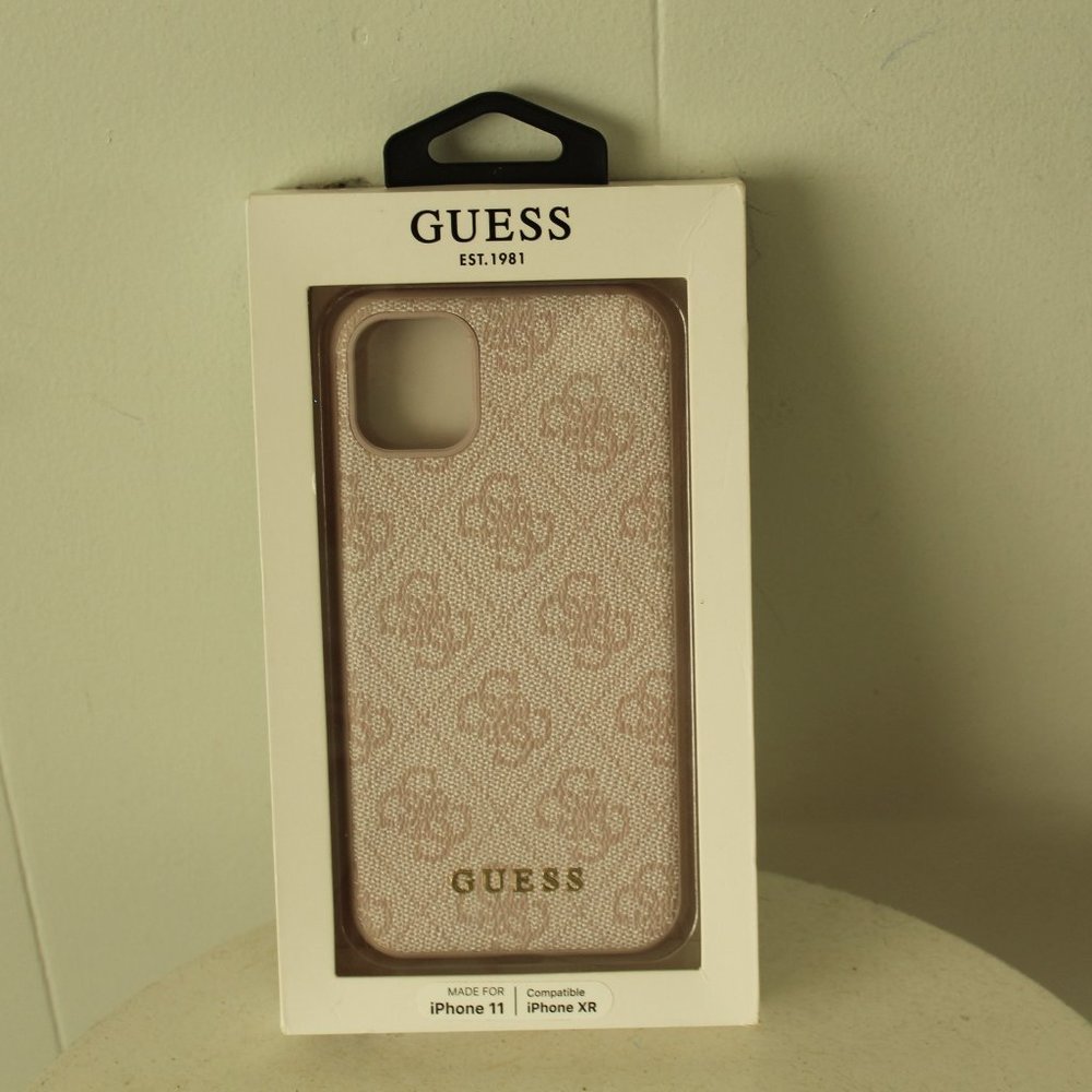 Guess iPhone 11/ i Phone XR Mobile Phone Case